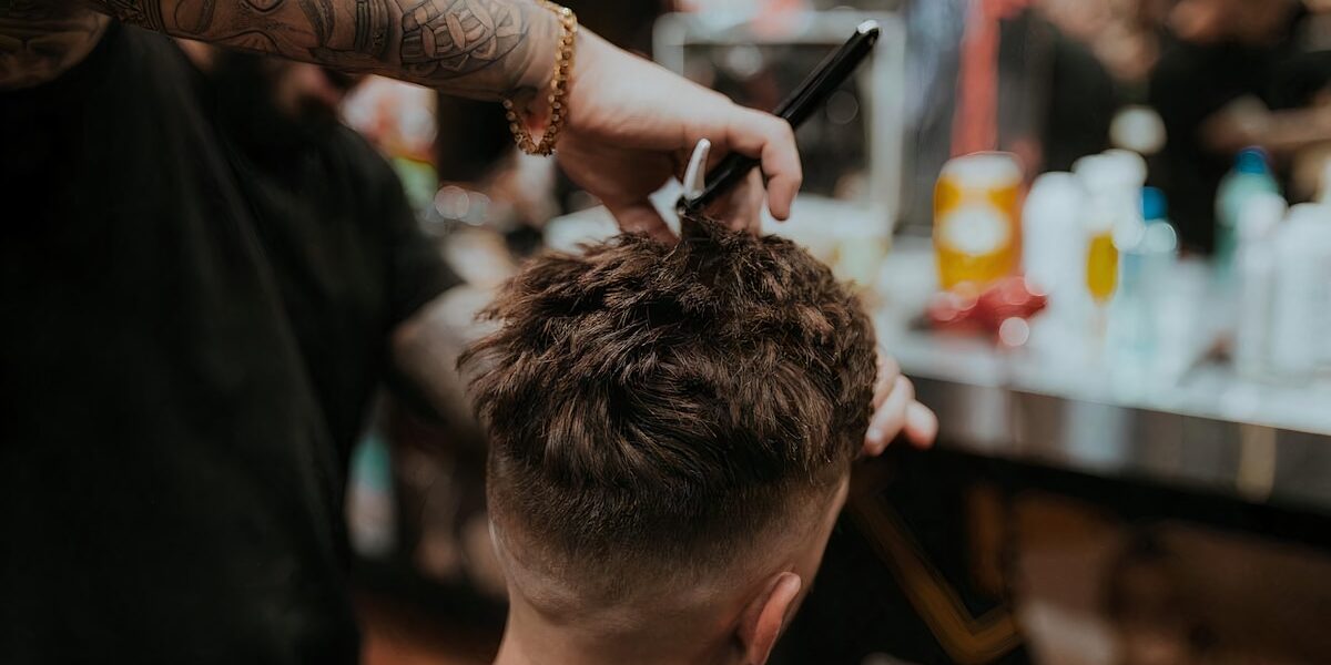 How to Maintain a Fade Between Barber Visits
